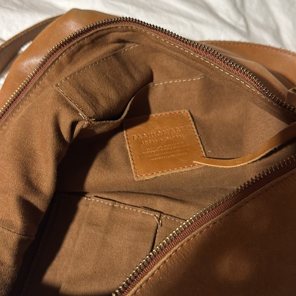 Able leather bag exc condition - Picture 2 of 2